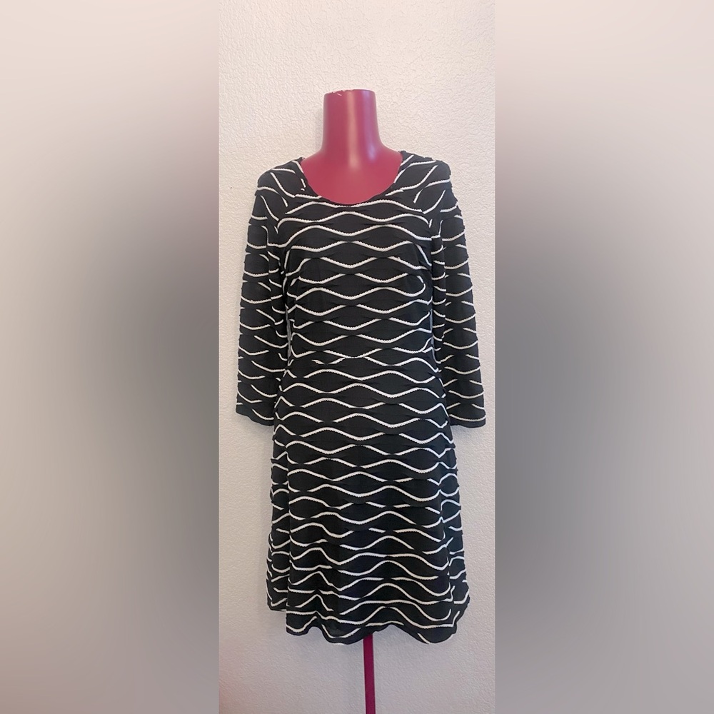 ECI Black and White Sheath Dress with 3/4 Sleeves